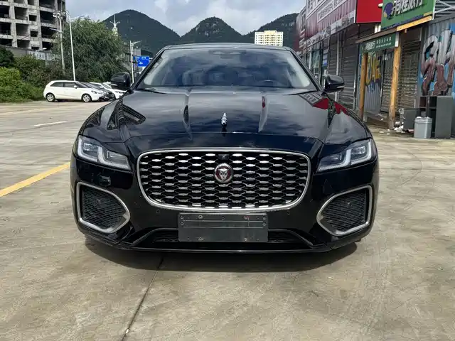 JAGUAR XFL