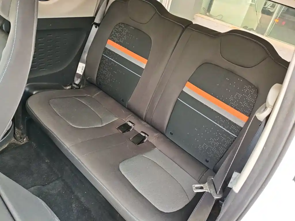 Wuling MINIEV — миниатюра 17