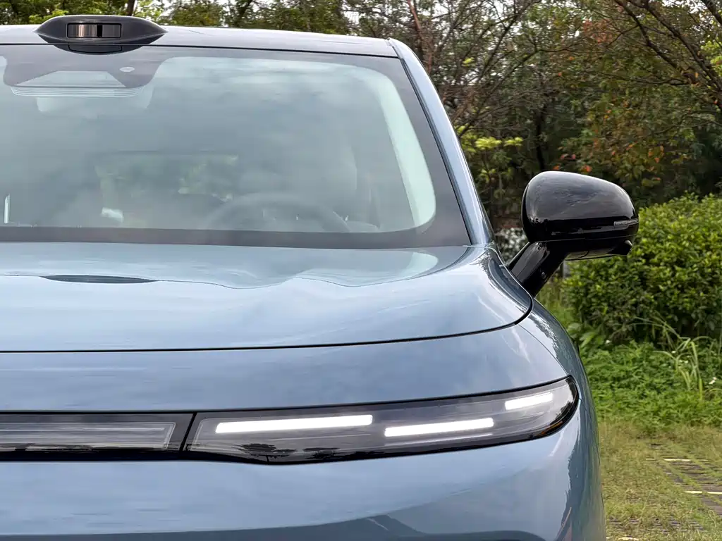 Leapmotor Leapmotor B10 — миниатюра 4