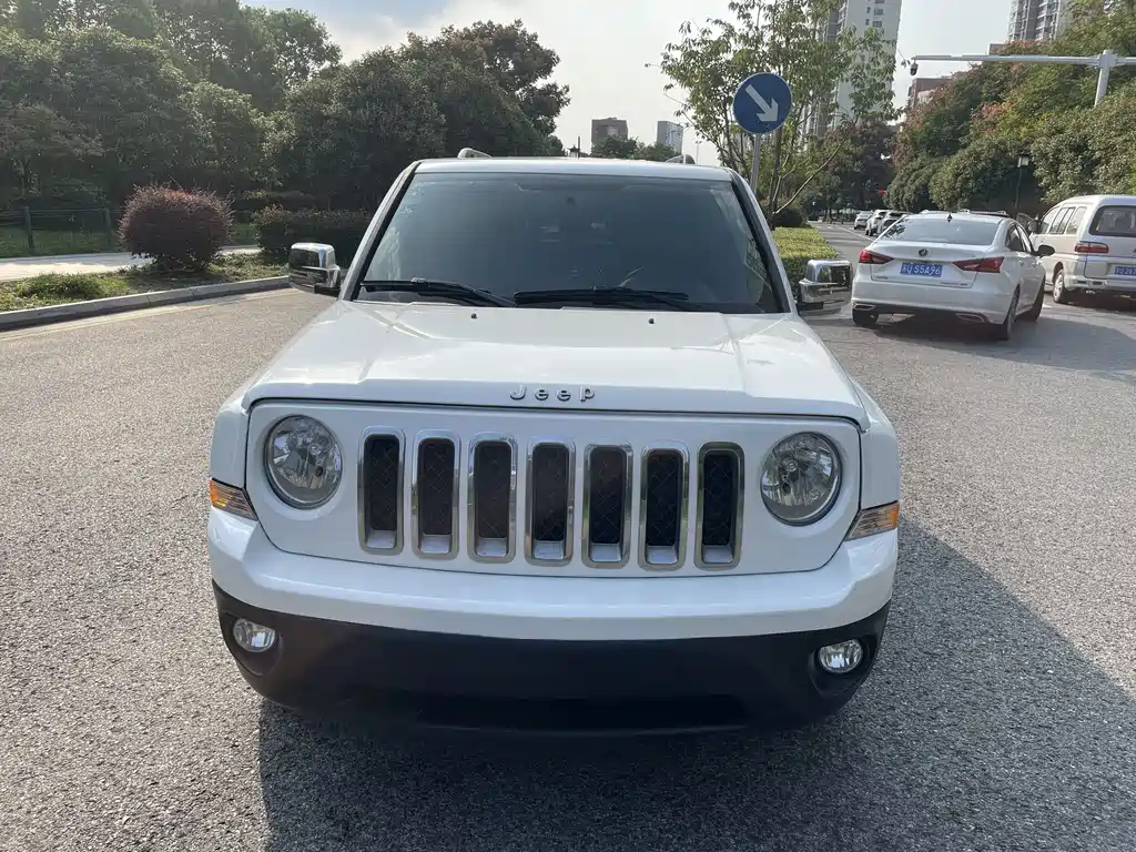 Jeep Patriot — миниатюра 2