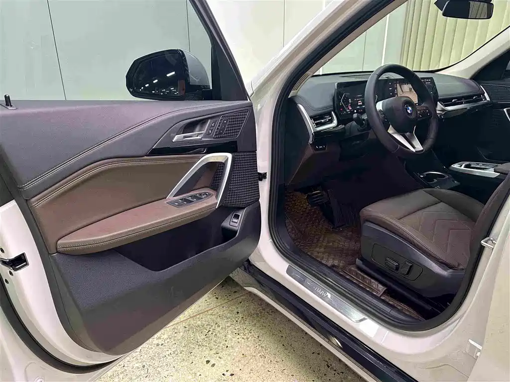 BMW X1 — миниатюра 11