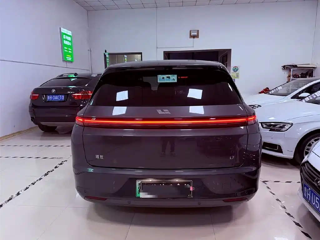 Li Auto IDEAL L7