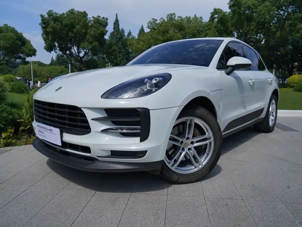 Купить Porsche Macan