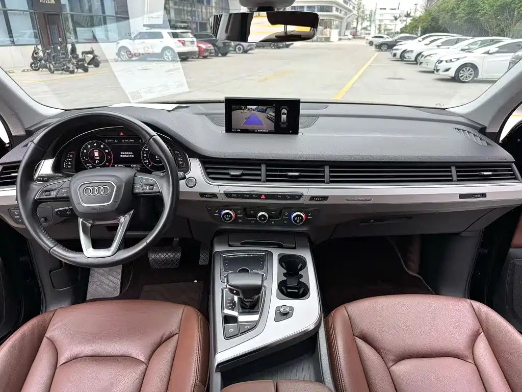 Audi Q7 2019 55 TFSI