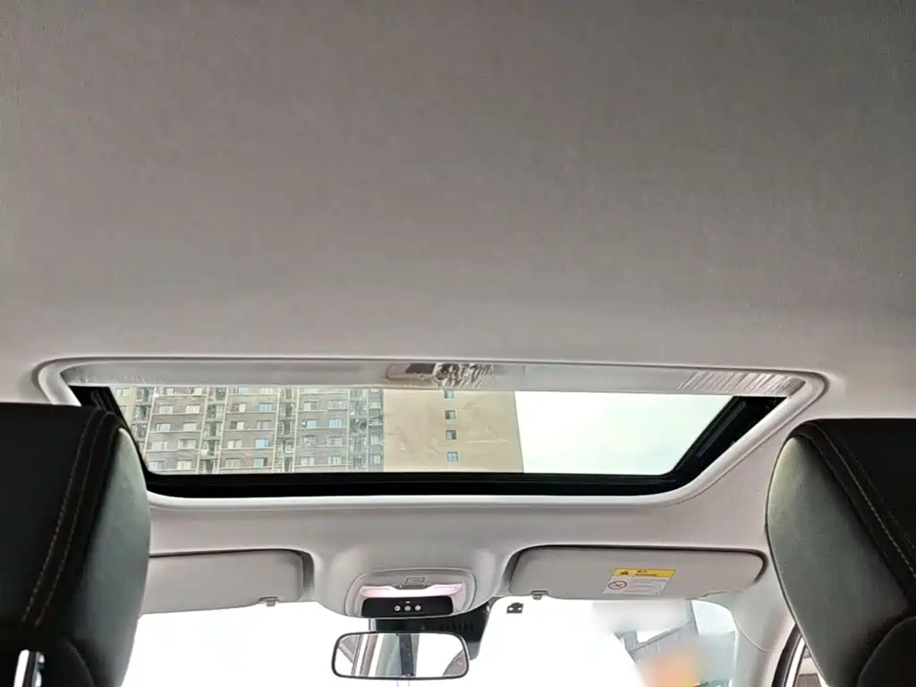 Buick Verano — миниатюра 18