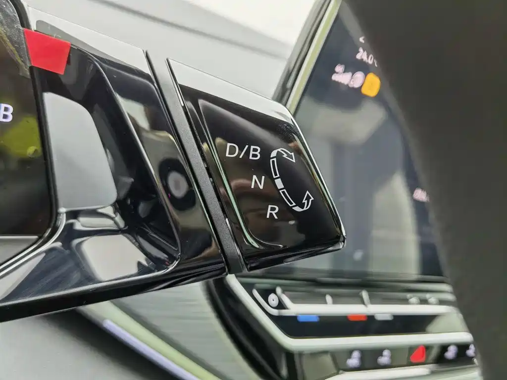 Volkswagen ID.4 Crozz — миниатюра 13