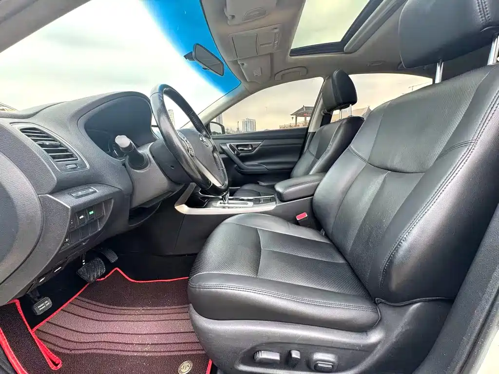 Nissan Teana — миниатюра 6