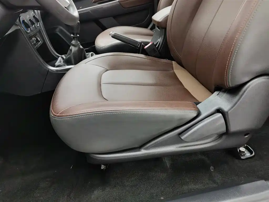 GREAT WALL FENGJUN 5