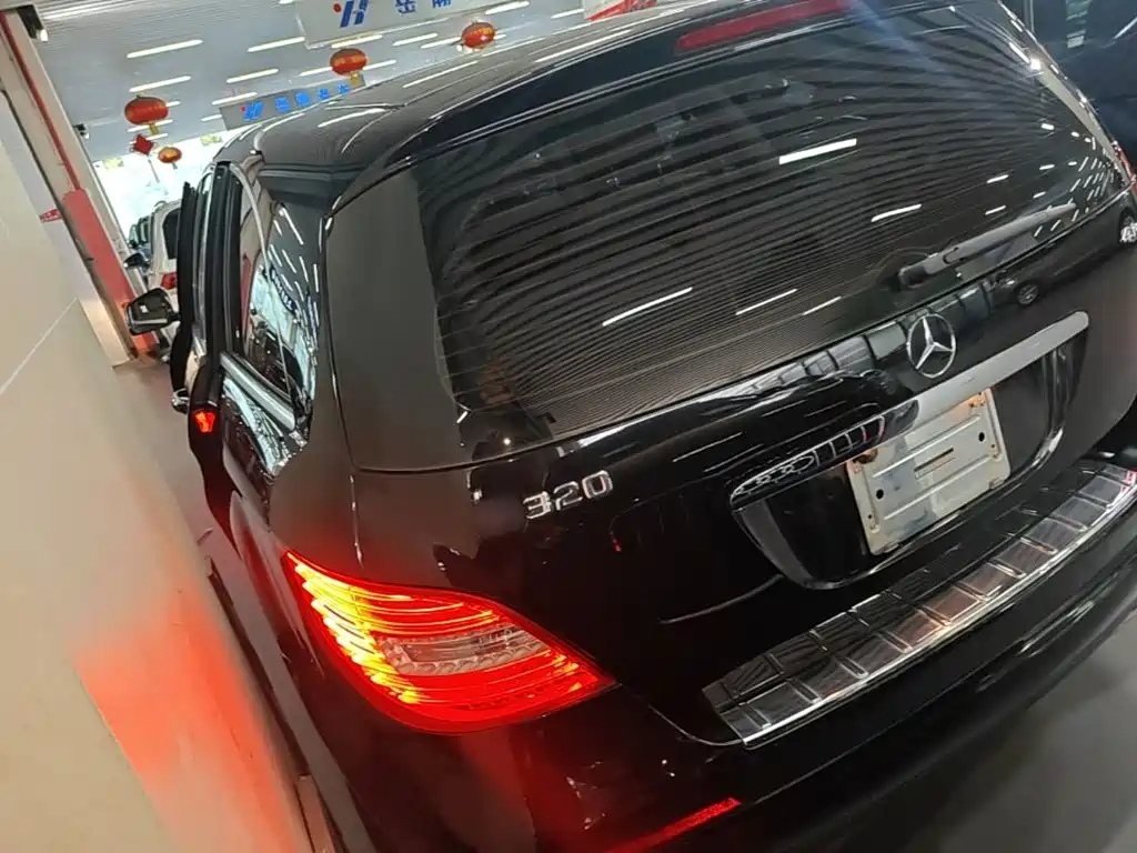Mercedes-Benz R-Class — миниатюра 5