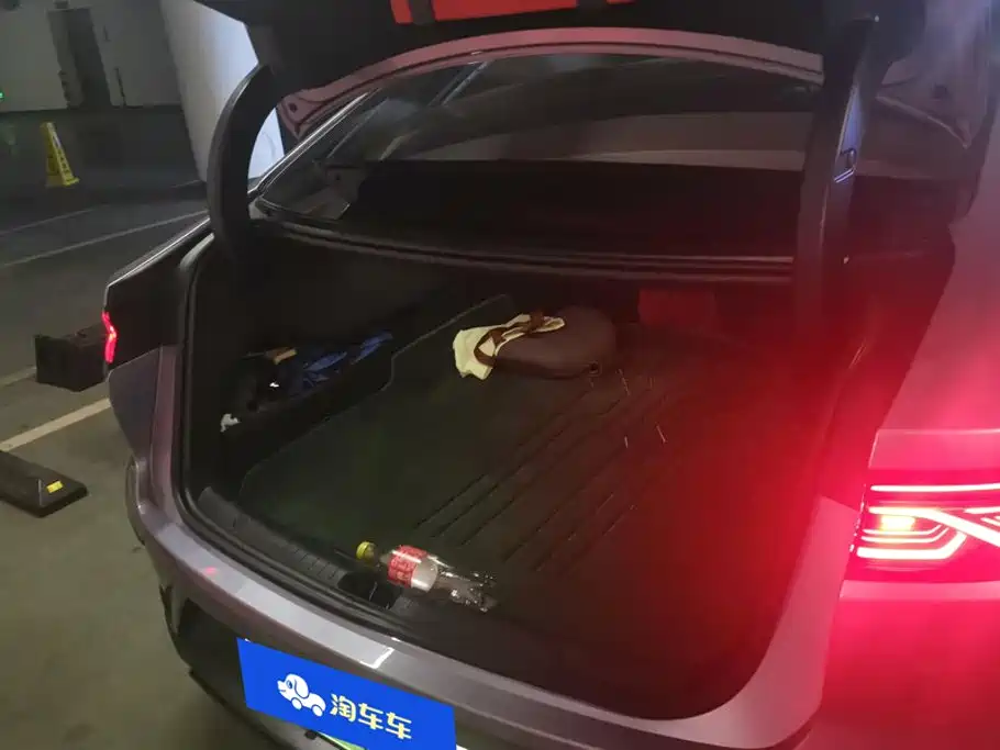 BYD Han — миниатюра 4