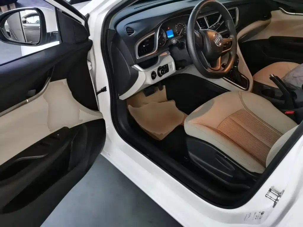 Buick Excelle — миниатюра 16