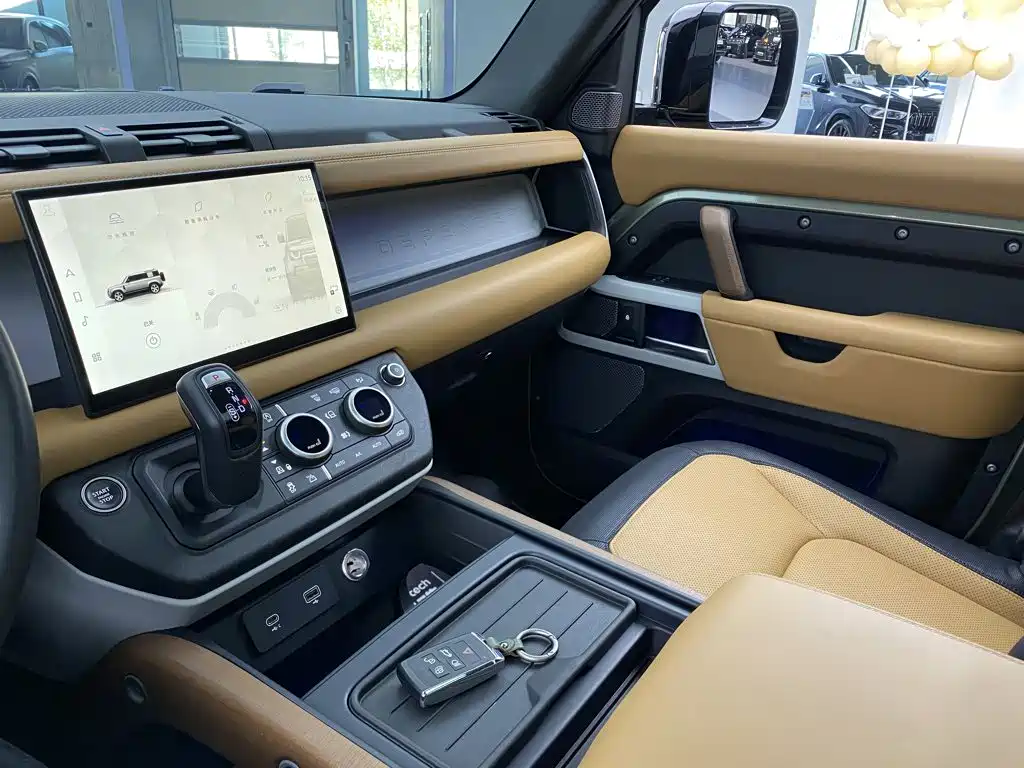 Land Rover Defender — миниатюра 23