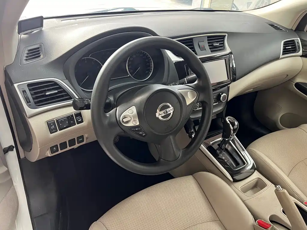 Nissan Sylphy — миниатюра 14