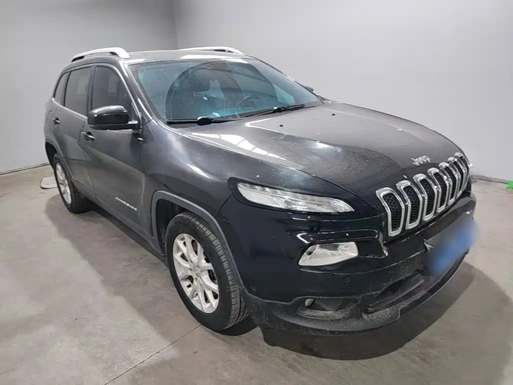 Jeep Cherokee — миниатюра 22