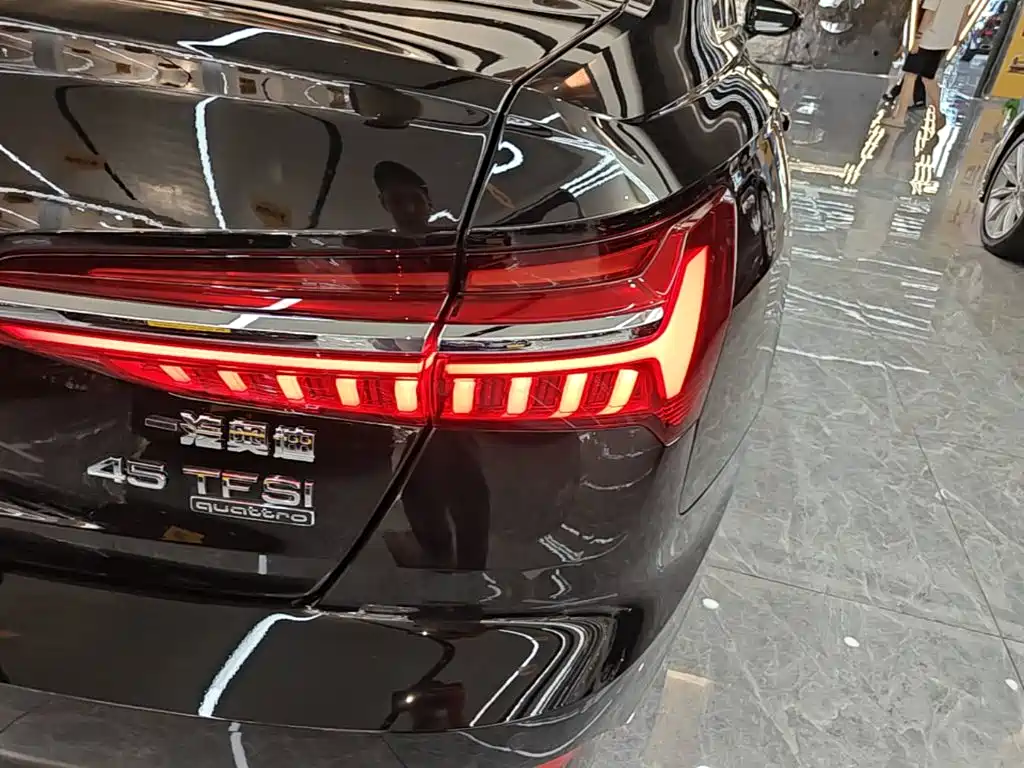Audi A6L — миниатюра 8