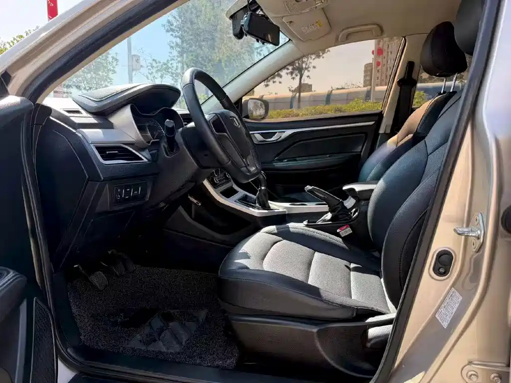 Geely Vision — миниатюра 4