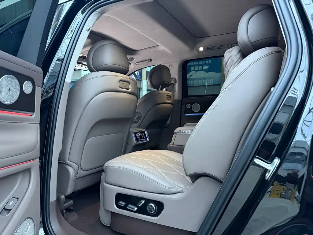 AITO Wenjie AITO M9 — миниатюра 13