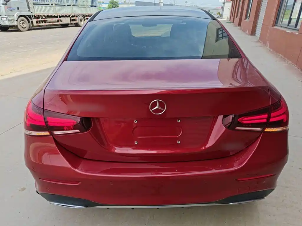 Mercedes-Benz A-Class — миниатюра 6