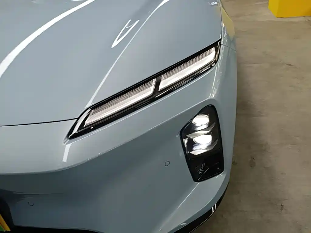 NIO ET5T — миниатюра 24