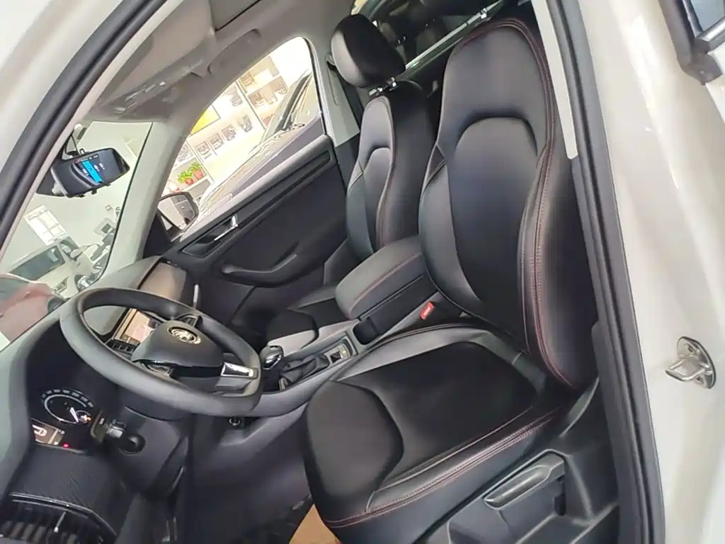 Skoda Kodiaq — миниатюра 15