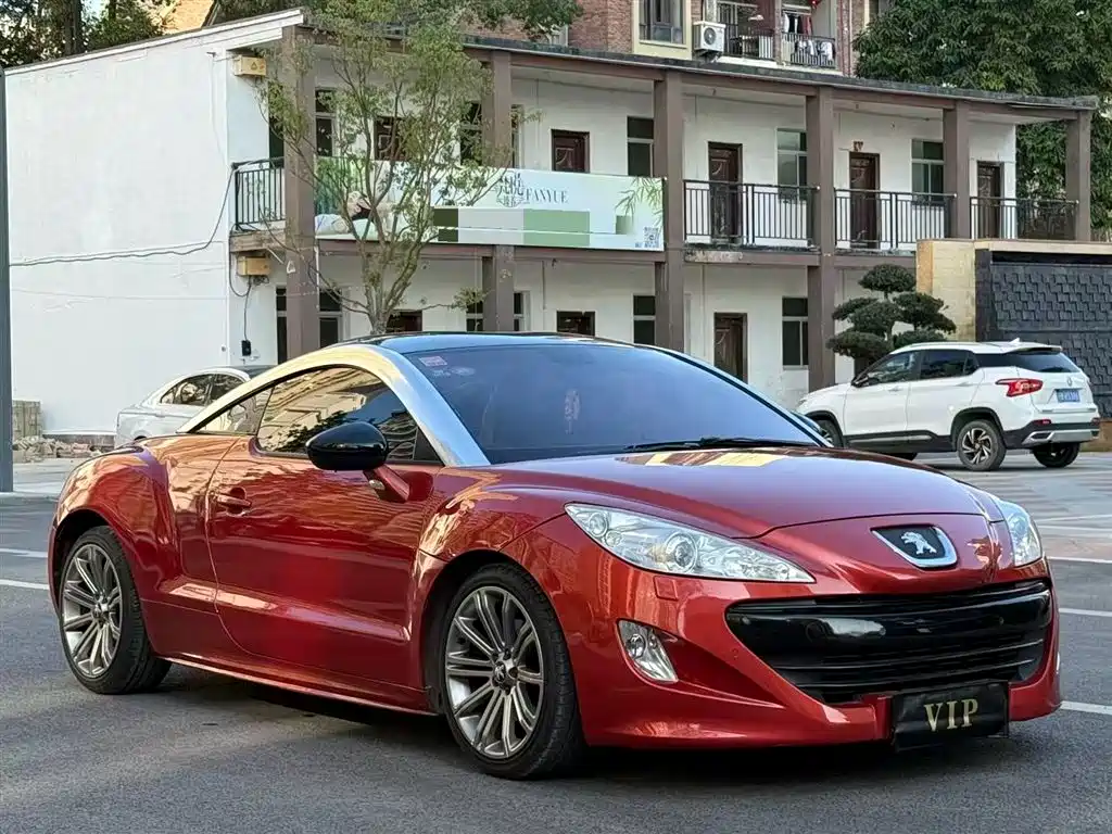 Peugeot RCZ 2011 1.6T Luxury Sport