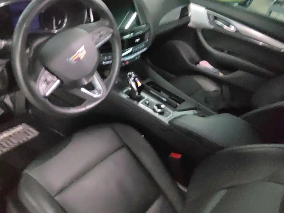 Cadillac CT5 — миниатюра 12