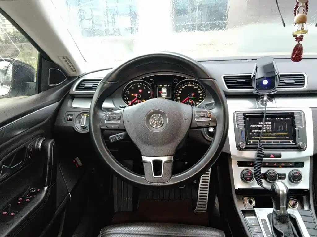 Volkswagen CC — миниатюра 11