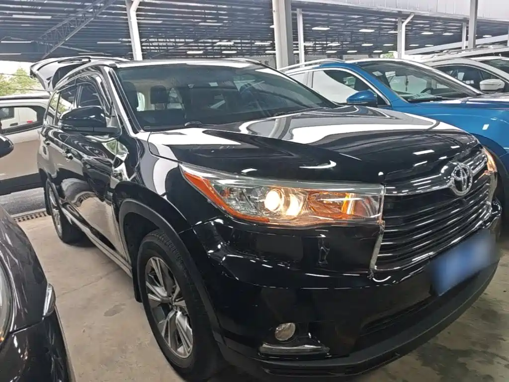 Toyota Highlander — миниатюра 4