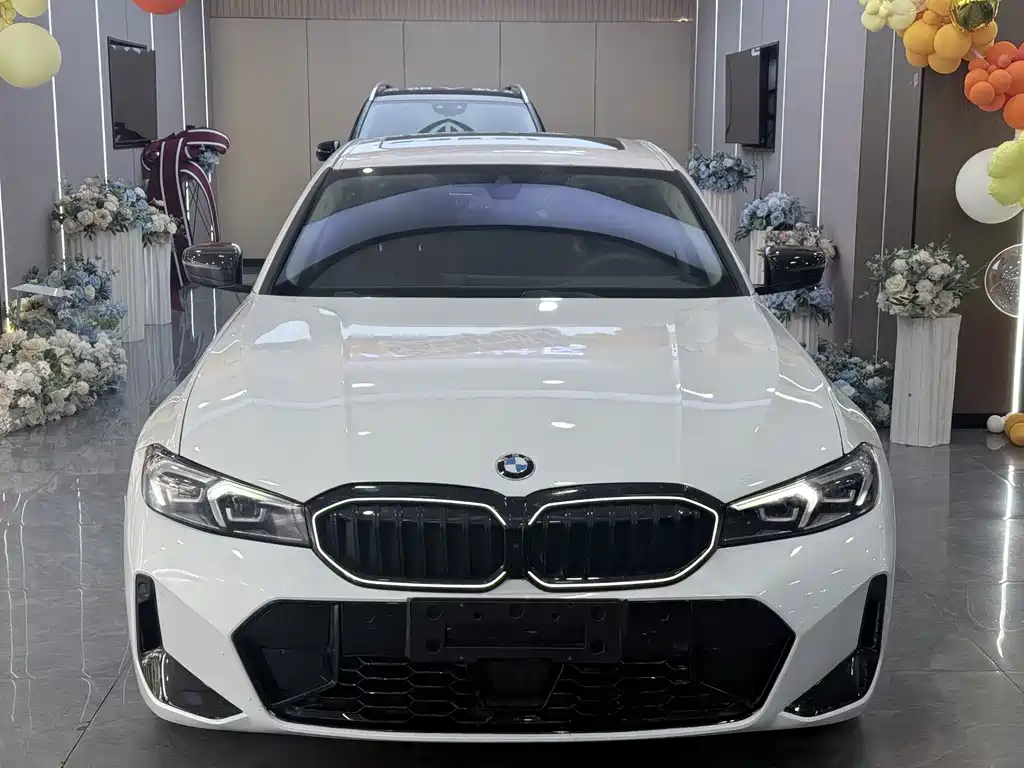 BMW 3 Series 3 2025 330Li M Sport
