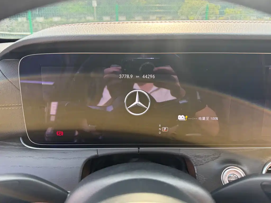 Mercedes-Benz E-Class New Energy Facelift 2 E 350 e L Plug-in Hybrid Sport Sedan, фото 6