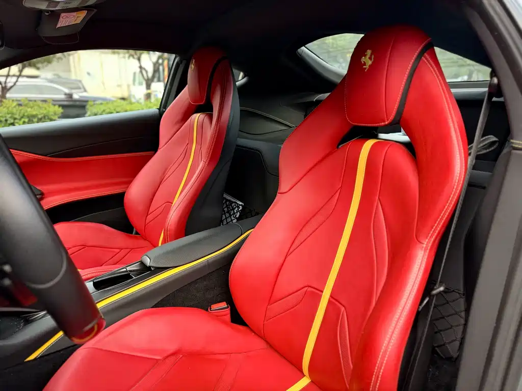 Ferrari 812 — миниатюра 12