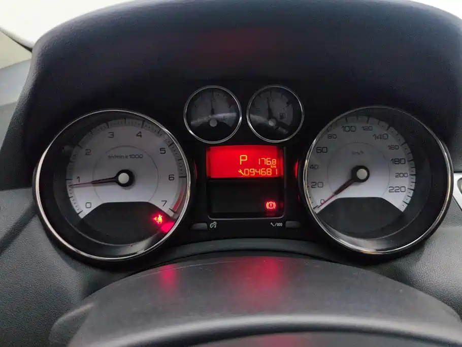 Peugeot 308 — миниатюра 14