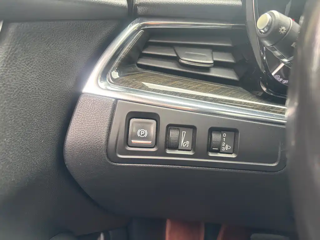 Cadillac XT5 2018 25T