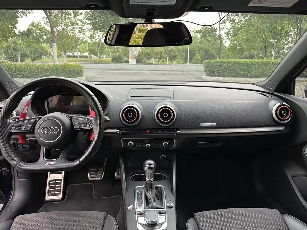 Audi S3 2017 S3 2.0T Limousine