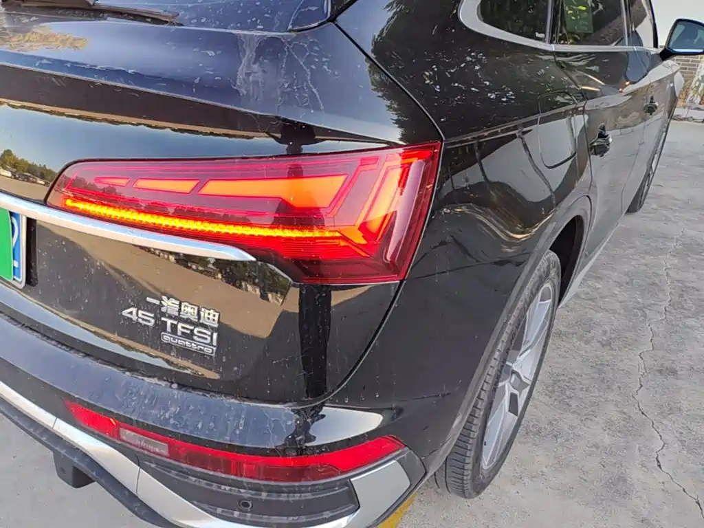 Audi Q5L Sportback — миниатюра 8
