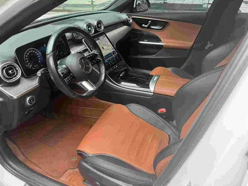 Mercedes-Benz C-Class — миниатюра 5