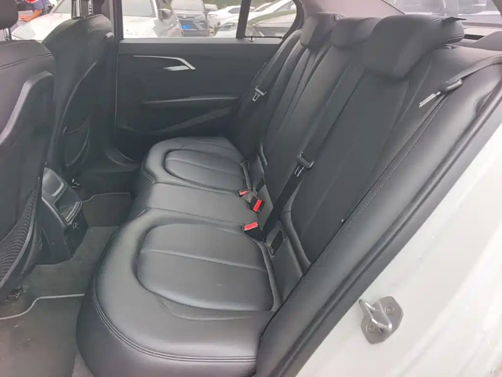 BMW 1 Series — миниатюра 15