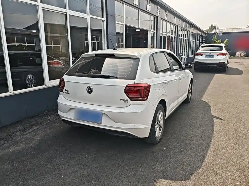 Volkswagen Polo — миниатюра 7