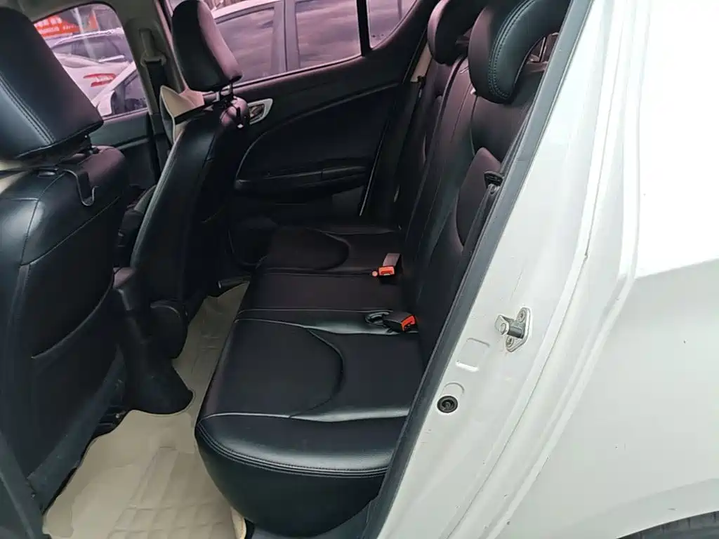 FAW Junpai D60 — миниатюра 17