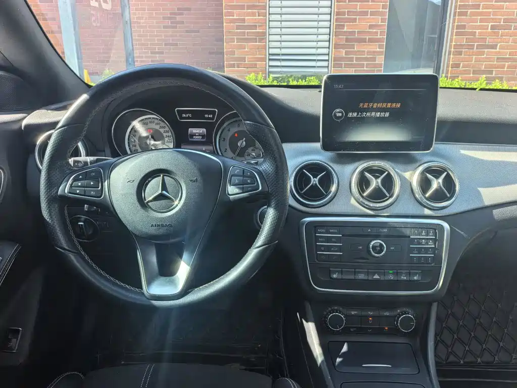 Mercedes-Benz CLA (Import) — миниатюра 17