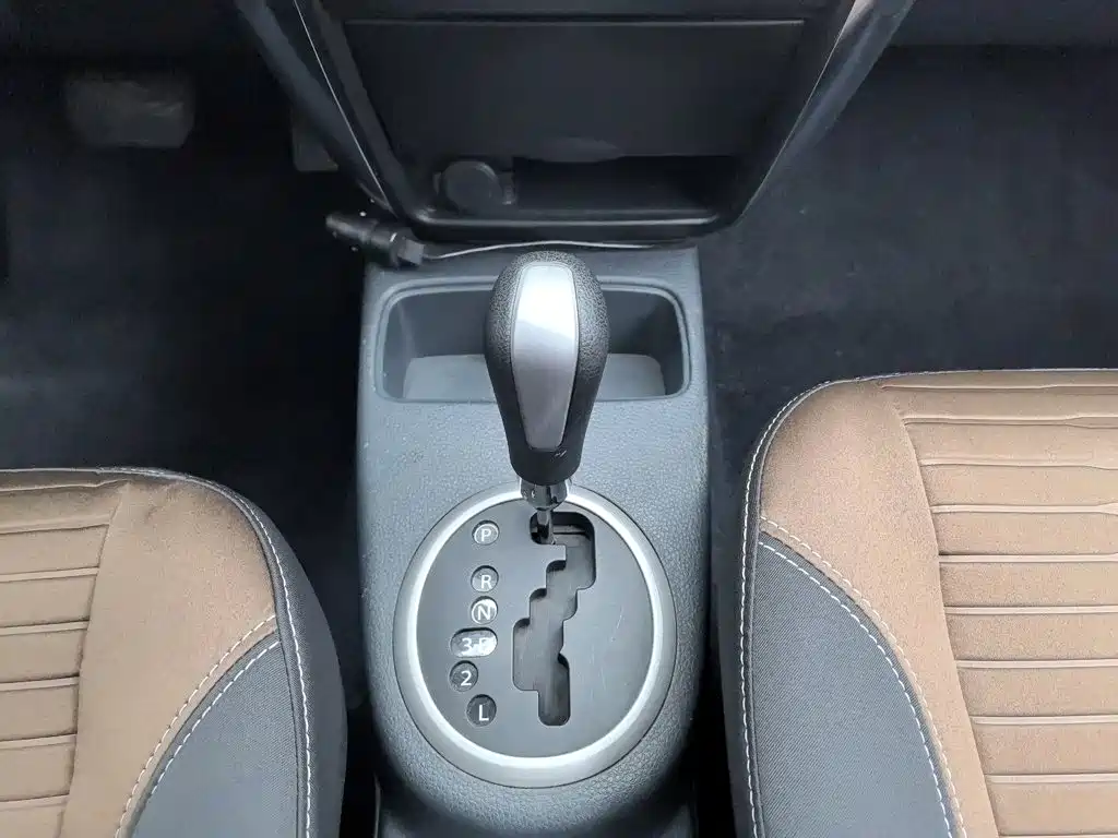 Suzuki SX4 — миниатюра 13