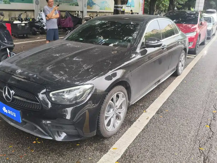 奔驰E级 2023款 改款 E 300 L 运动豪华型 2023