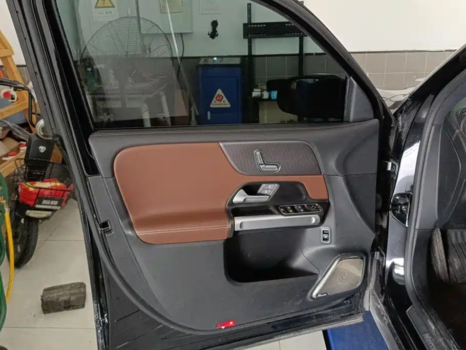 Mercedes-Benz GLB — миниатюра 7