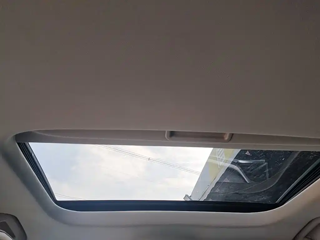 Ford Mondeo — миниатюра 18