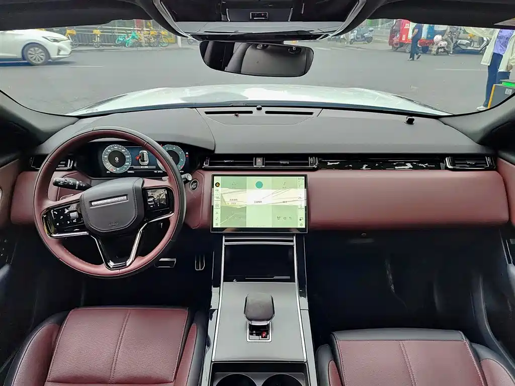 Land Rover Range Rover Velar 2024 Dynamic HSE