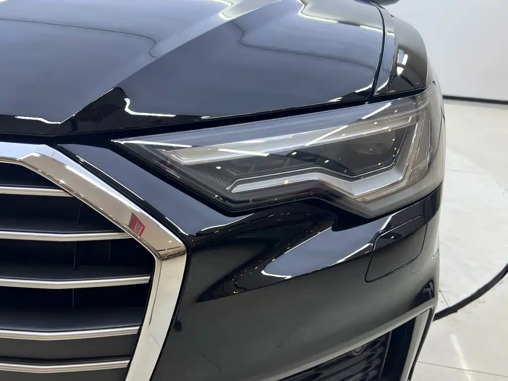 Audi A6L — миниатюра 9