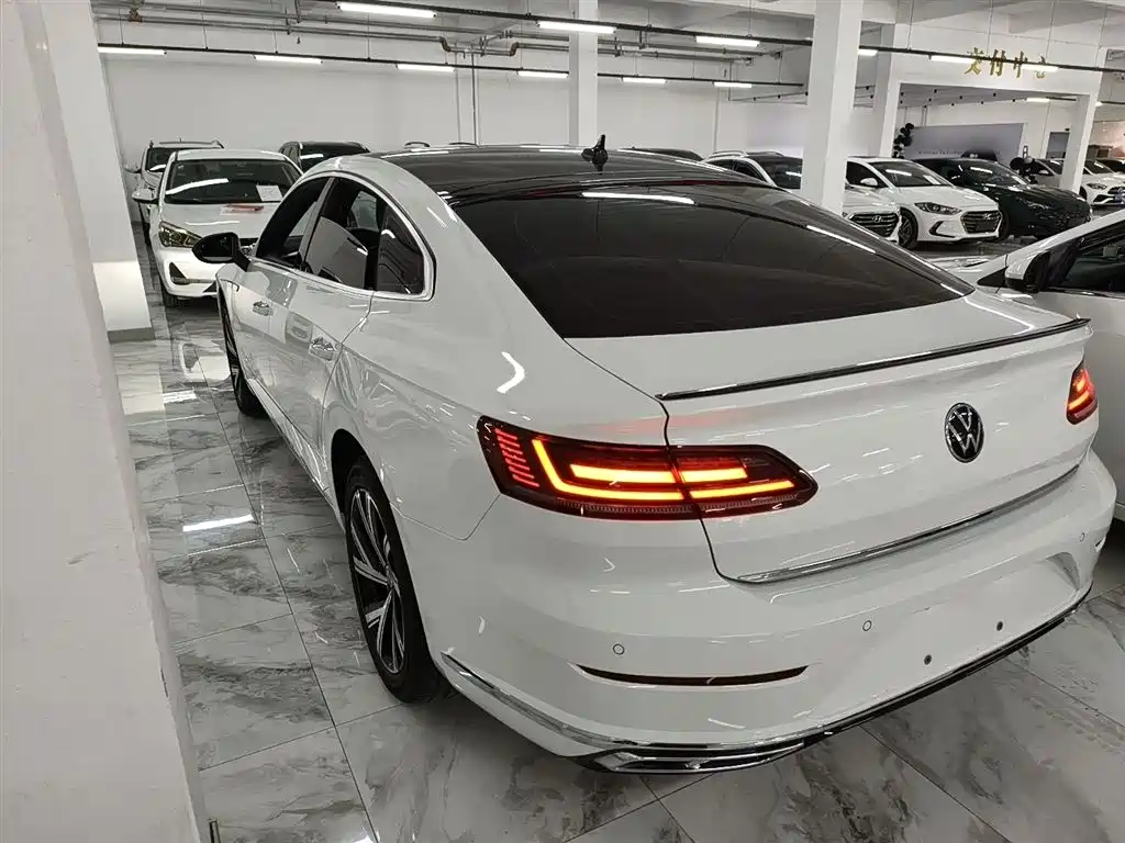 Volkswagen FAW - Passat CC CC 2024 330TSI