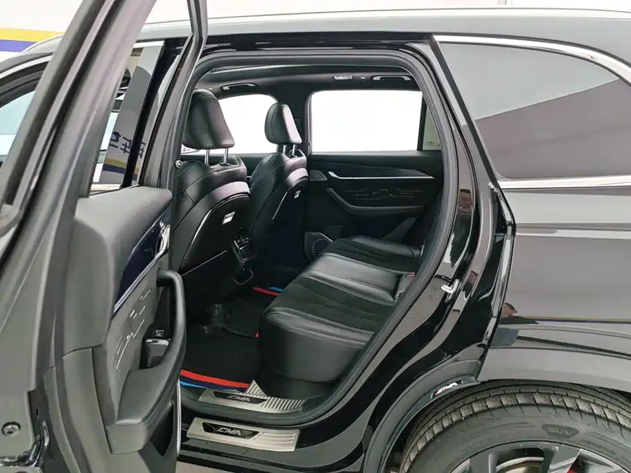 Geely Xingyue L — миниатюра 11