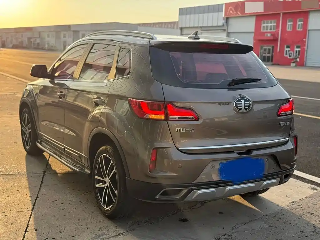 Bestune X40 — миниатюра 6
