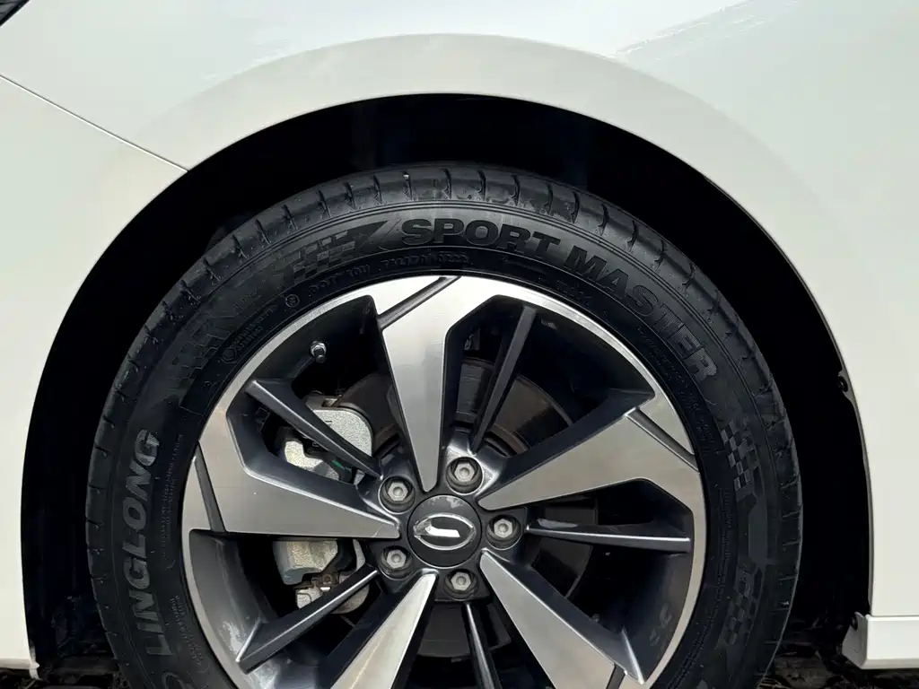 GAC GA6 2022 270T AT Luxury